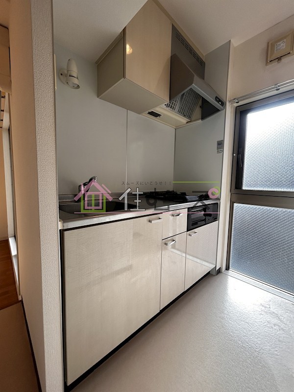 FEEL三国 キッチン