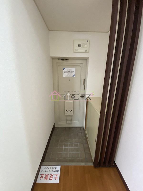 グランドハイツ北 玄関