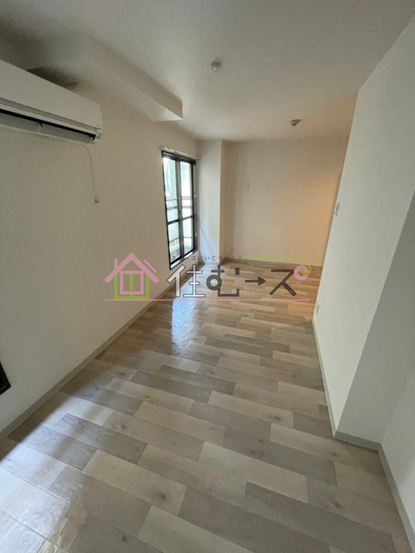 レガーレ長居公園 リビング