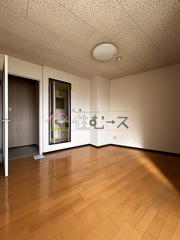 第六大朋マンション リビング