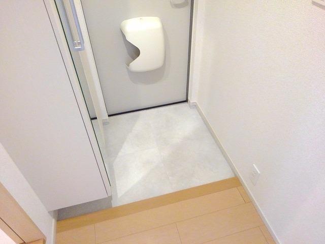 　歩 玄関