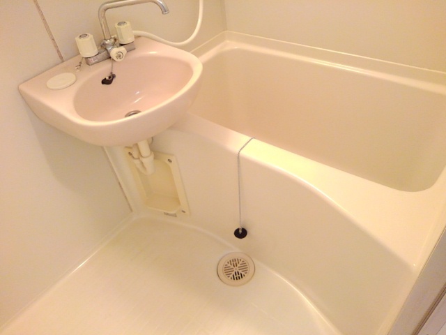 ヴィラウエスト 風呂画像