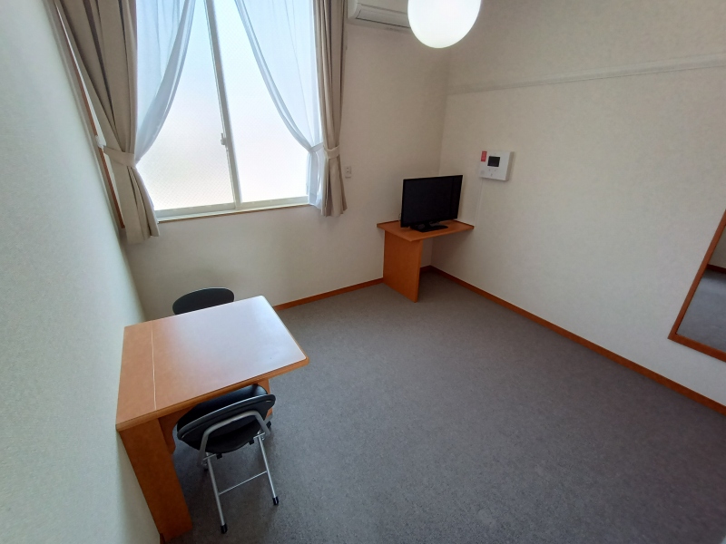 レオパレスヴィラージュ　シバ リビング