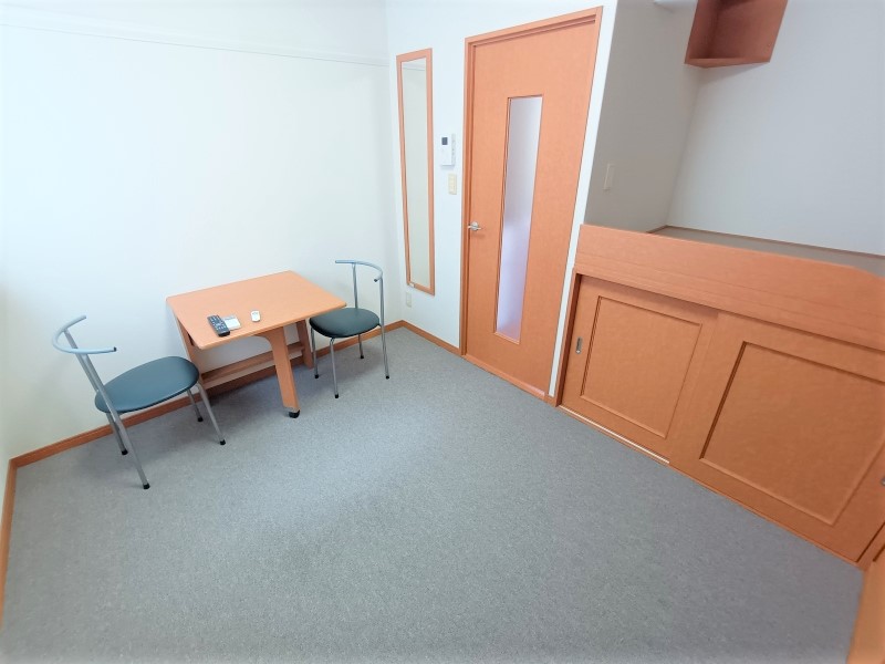 レオパレスヴァン リビング