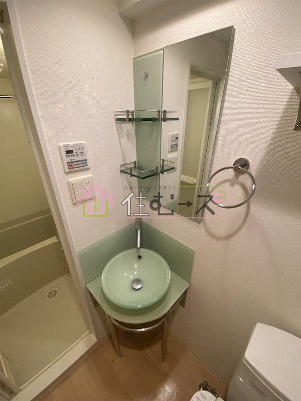 ベルエ難波西 洗面所