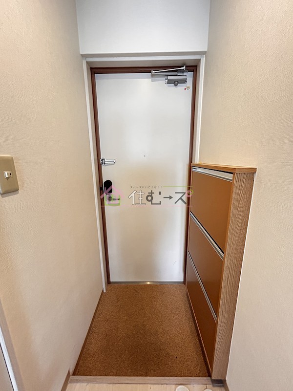 ウエストランドK 玄関