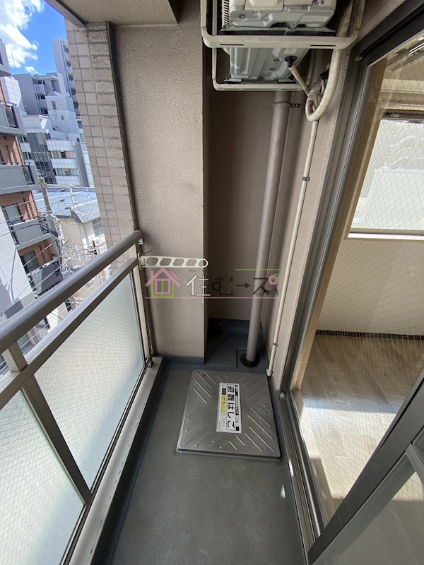 コンフォール南森町 ベランダ