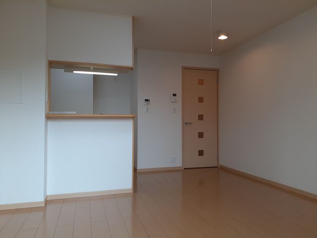 コージーキャトルズ仲蔵 リビング