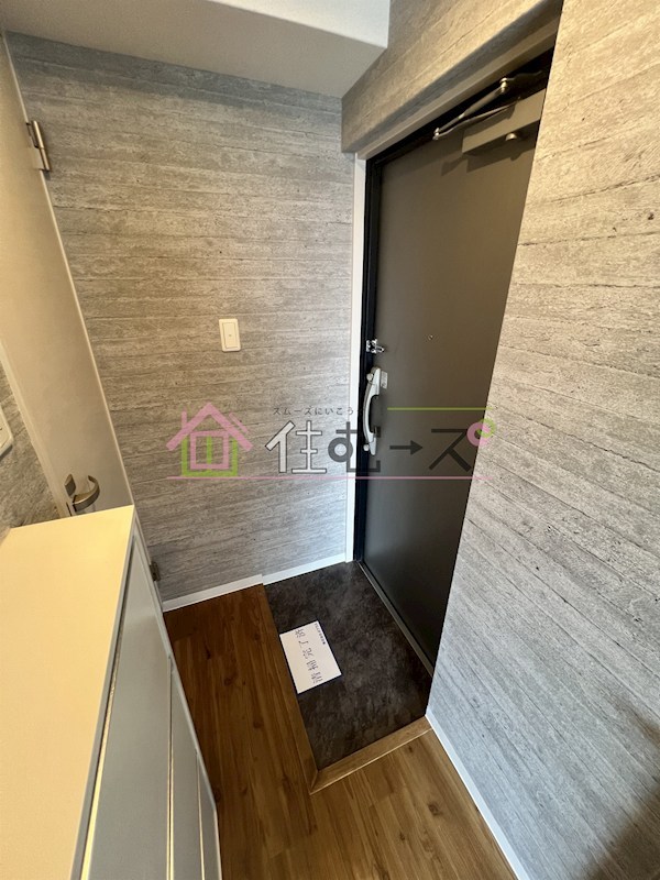 レクシア京橋 玄関