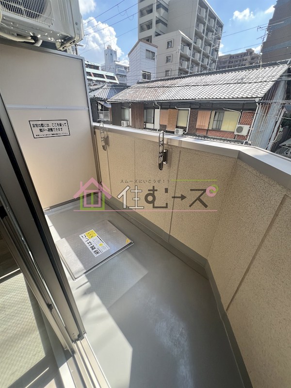 みおつくし京橋 ベランダ