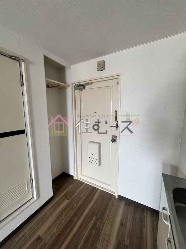 ラパンジール都島 玄関