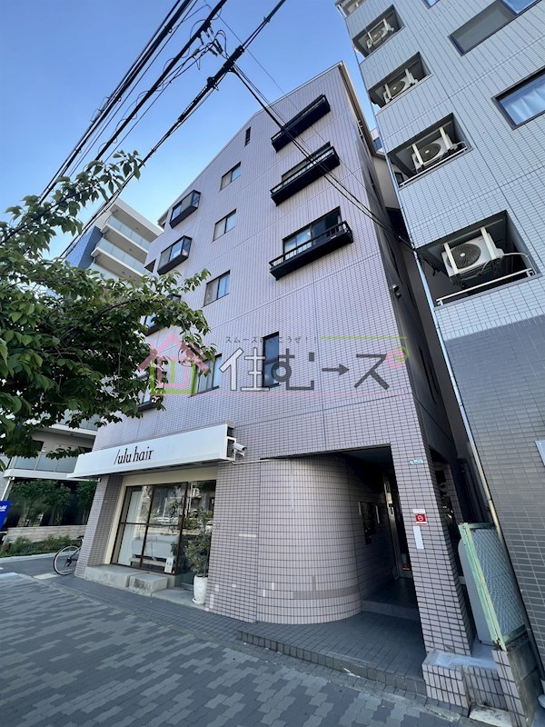 メゾンロイヤルヒロ 外観