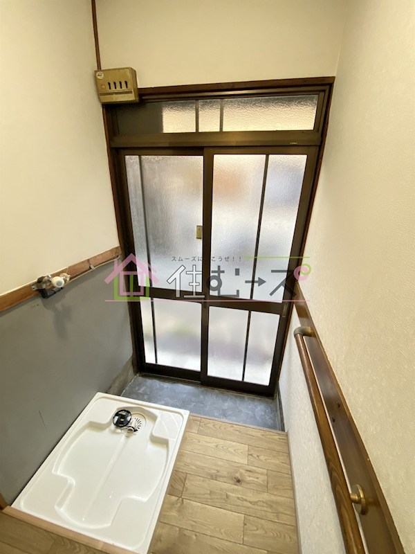 湯里四丁目平屋貸家 玄関