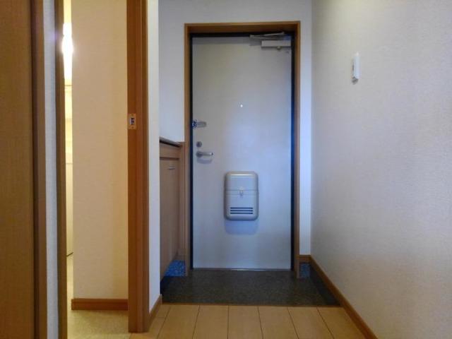グランデ　フィオーレ 玄関