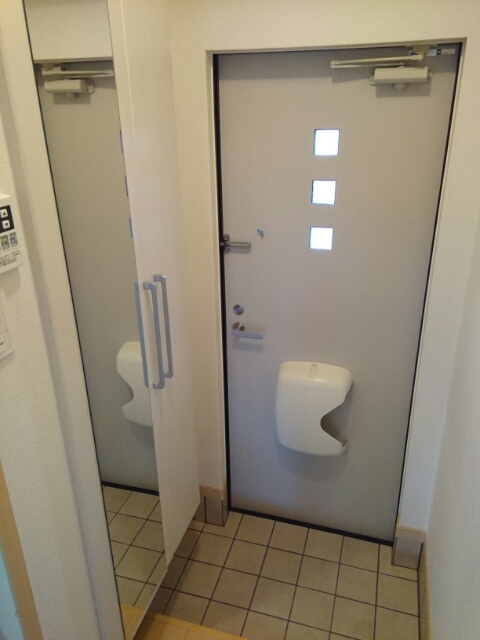 ジェルメ・メゾン 玄関