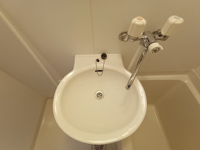 レオパレスラピスラズリ高井田 その他4