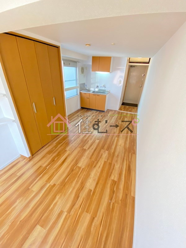 グローリー島之内 リビング