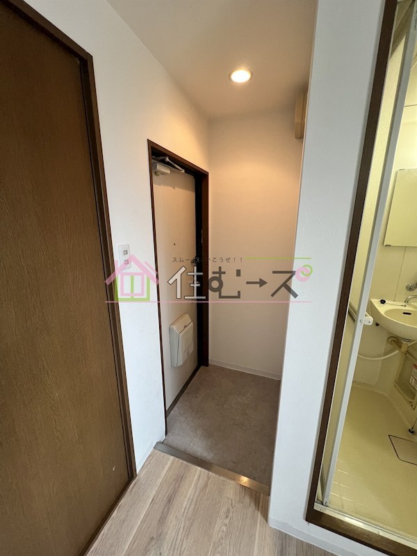 ファーストイン森ノ宮 玄関