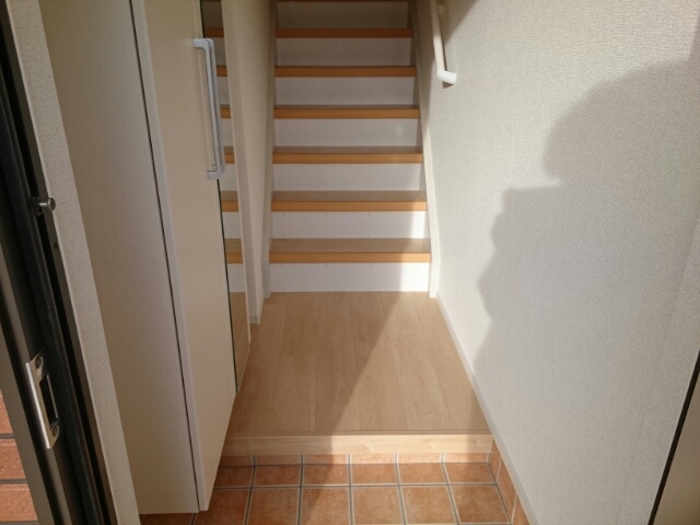 サンハイツ北六甲六番館 玄関