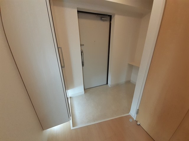 オーキッド　バレー 玄関