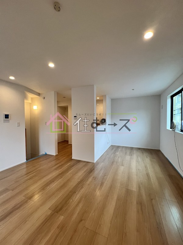 波除5丁目新築　貸戸建 リビング
