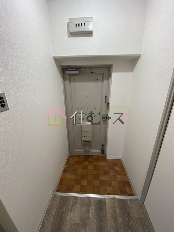 センチュリー鶴見 玄関