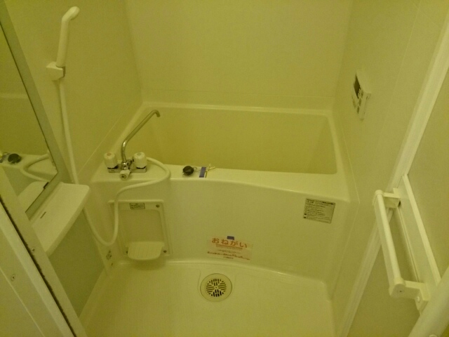 ウィステリア 風呂画像