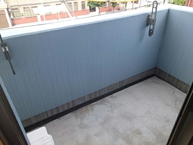 ウィステリア ベランダ