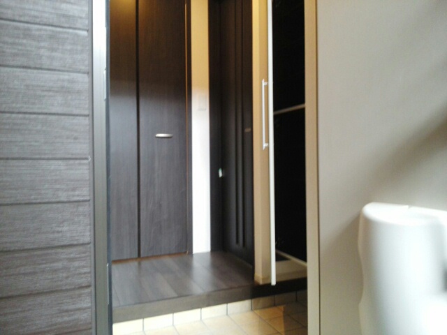 ハピネス浦江　Ⅱ 玄関