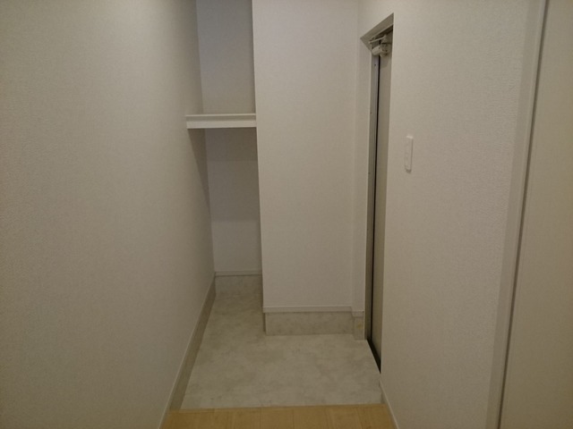 ウィン　あんりゅう 玄関