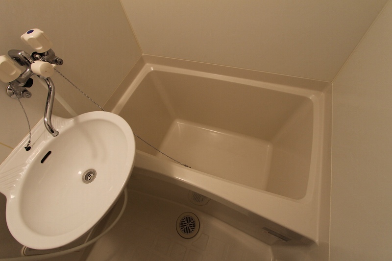 レオパレスＭｉｎｏｒｉ 風呂画像