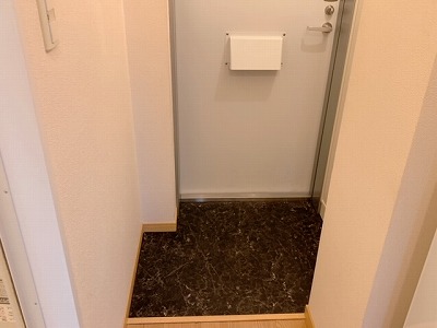 レオパレス高尾Ⅲ 玄関