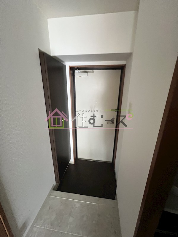 ヒルズR&amp;amp;A 玄関