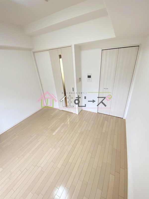 レオンコンフォート上本町 リビング