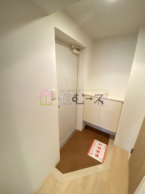 ベルエ難波西 玄関