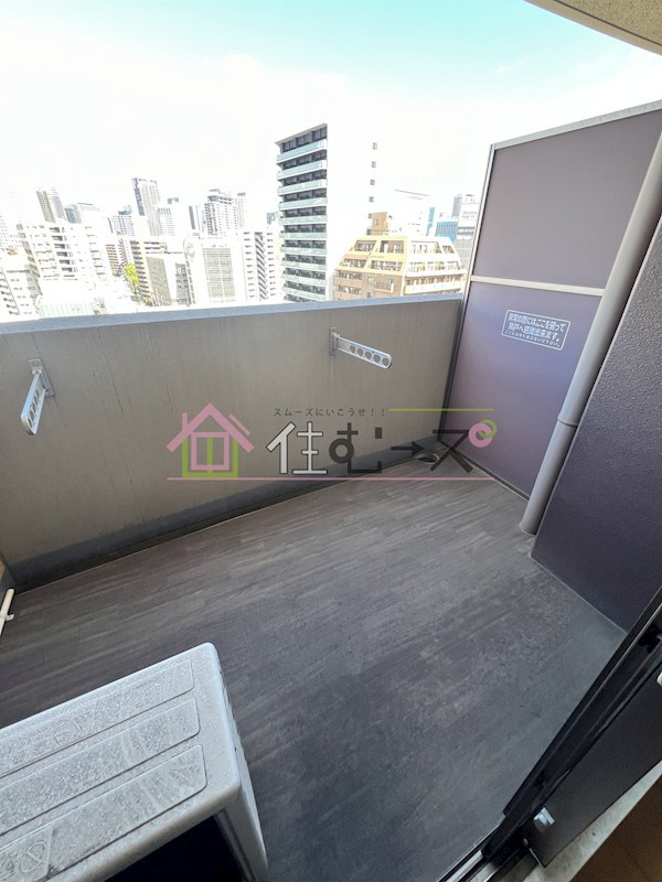 ブリリアント大阪西 ベランダ