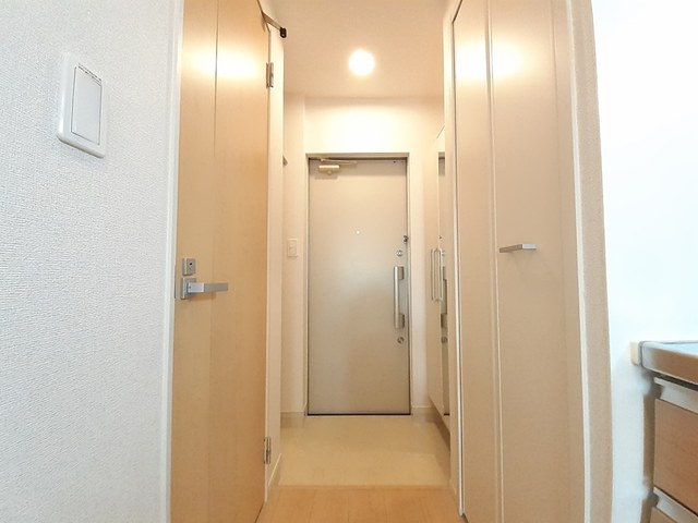 カメラート高見 玄関