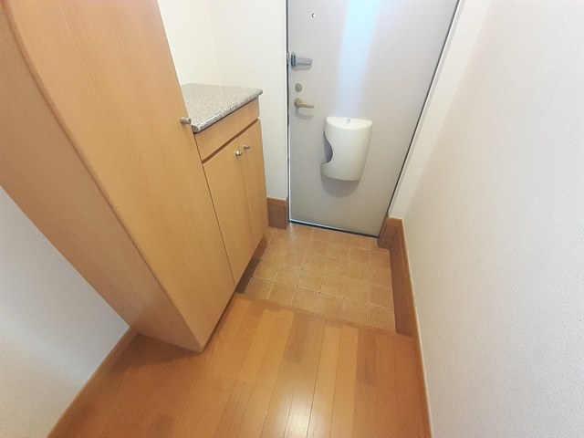 コ－ト　ロベリア 玄関