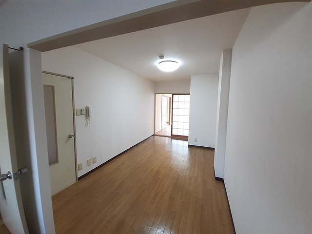 パティオ国分 リビング