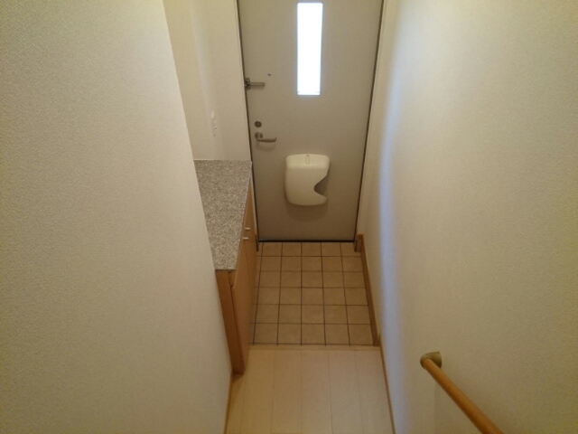 プラッツ　くみのき 玄関