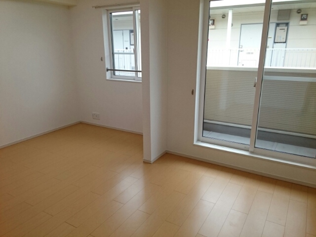 カンフォーラ リビング