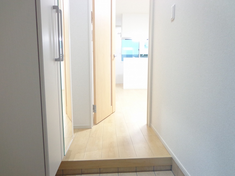 ラパン　ノアール 玄関
