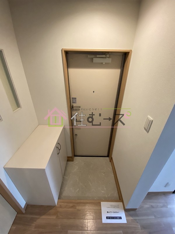 スタジオ・イッツ 玄関