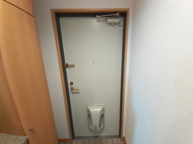 グランソレイユ 玄関