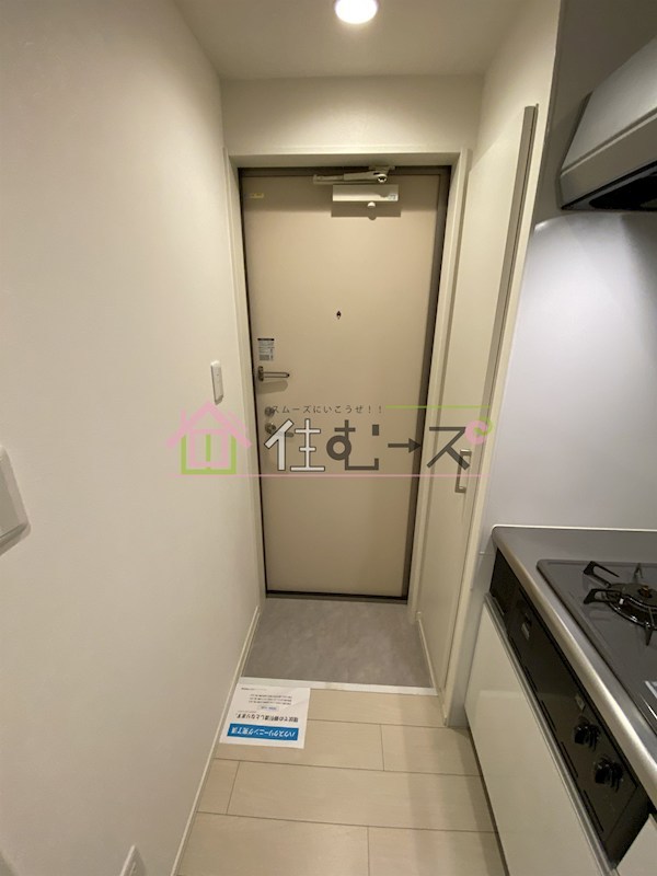 安立荘 玄関