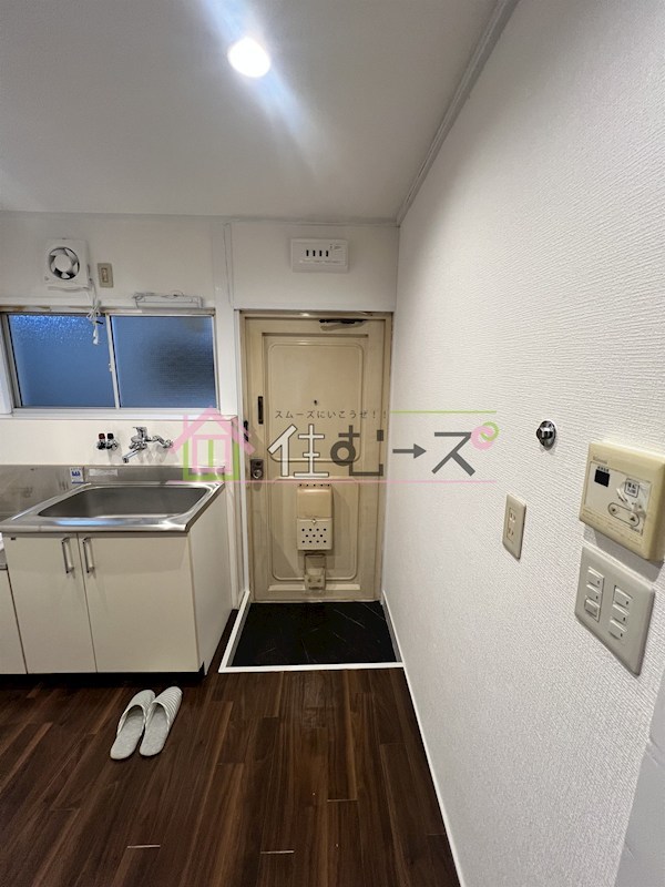 沢之町駅前ビルマンション 玄関