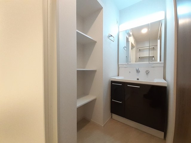 アンジュ　ニシオ その他1