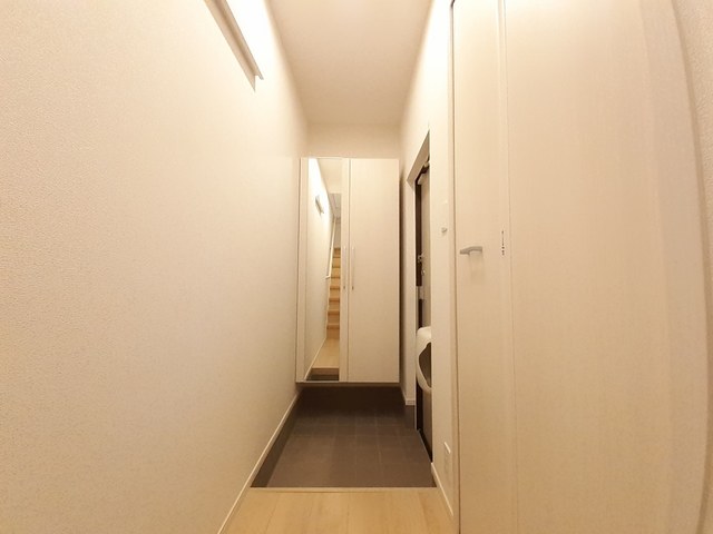 アンジュ　ニシオ 玄関