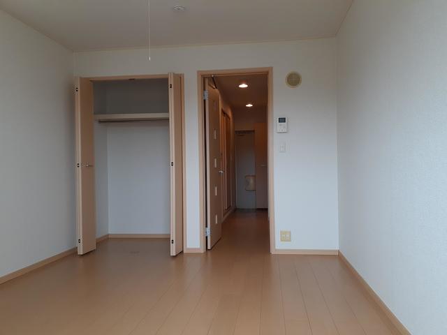 ジュネス１番館 リビング