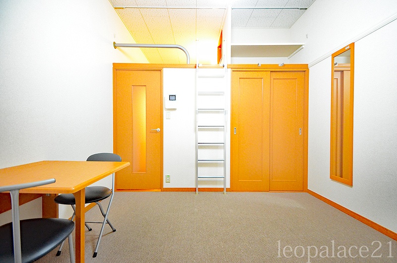 レオパレスパークハイム鷹合 その他11